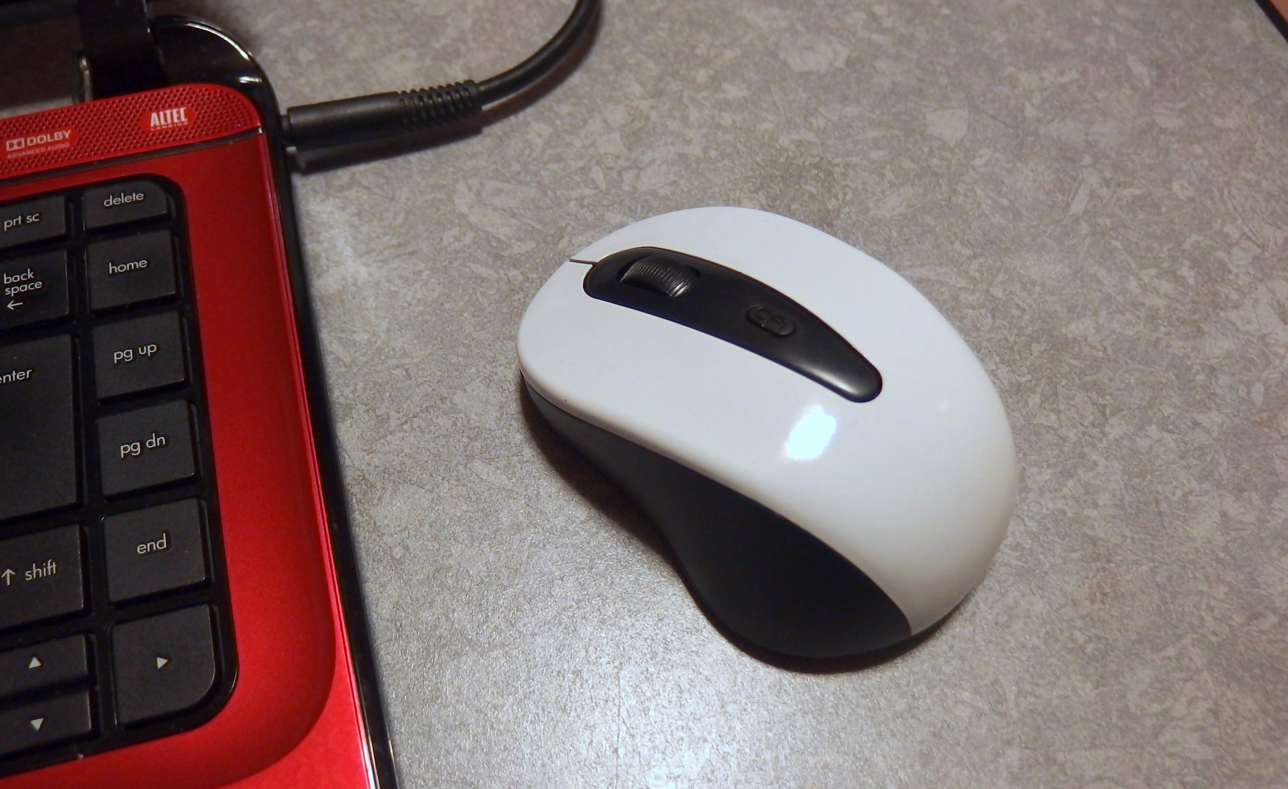 ワイヤレス マウス ダイソー ダイソー、買うと後悔必至の商品5選…ワイヤレスマウス、ブルートゥースイヤホン